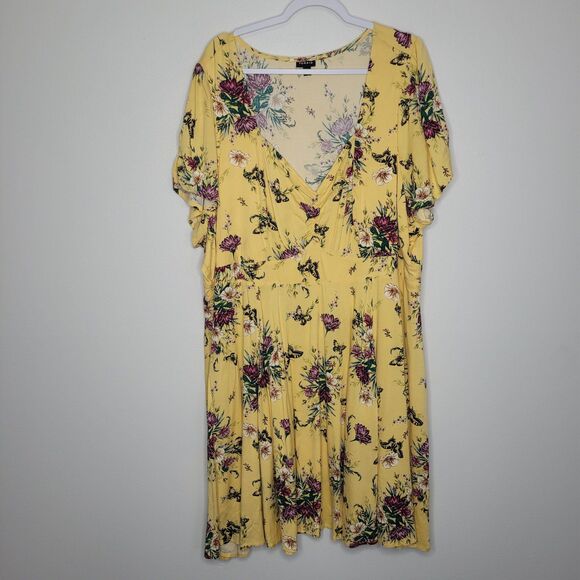 TORRID Yellow Butterfly Floral Print Empire Waist Short Sleeve Challis size 5x - Picture 3 of 8